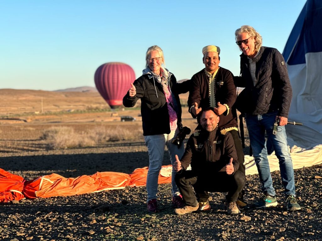 Passagers satisfaits avec l'équipe Oasis Baloon